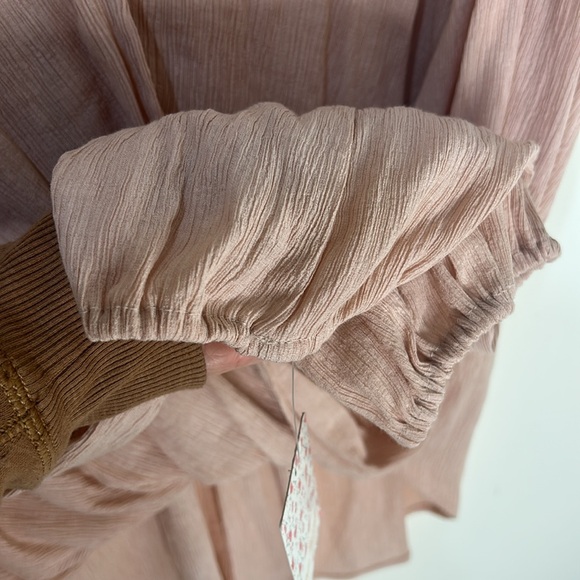 NWT FREE PEOPLE Check On It Light Pink Wrap Top Size Medium - Picture 9 of 16